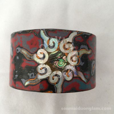 Trang sức sơn mài Huyền Đan Húc Quang Xuyến