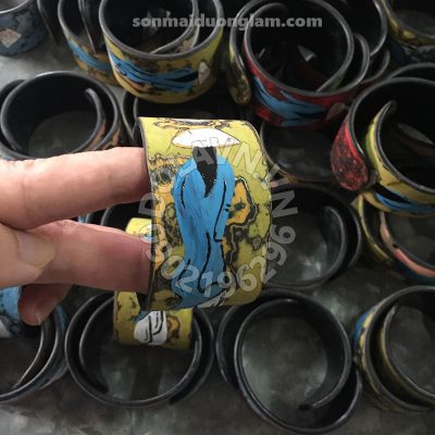 Trang sức sơn mài Việt Nữ Lam Sam Xuyến